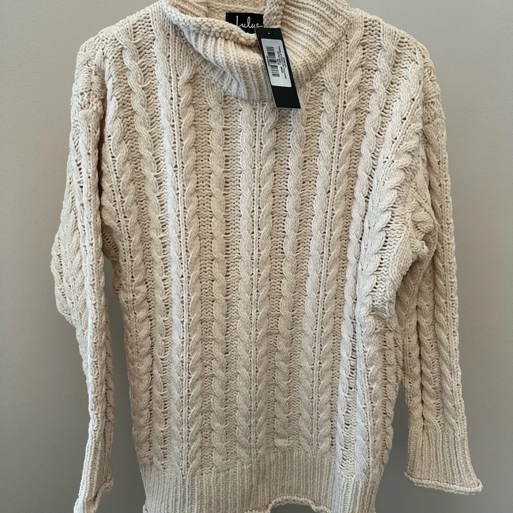 NWT Lulu's Beige Cable Knit Oversized Chunky Turtleneck Sweater Size XS - Picture 10 of 11